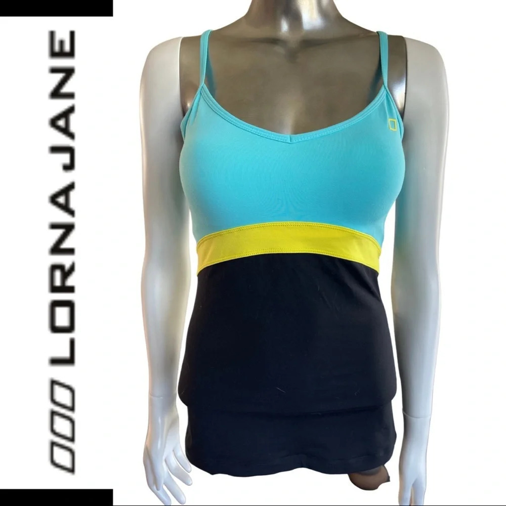 🛍️3/$40 Lorna Jane Sport Tank Top Strap Back Builtin  Bra Black Size Small